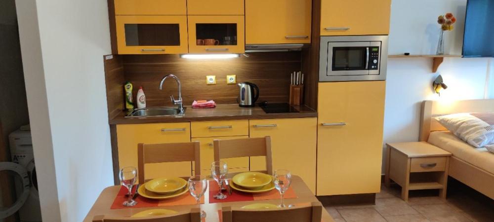 U Machacku - Lipno Apartment Lipno nad Vltavou Luaran gambar